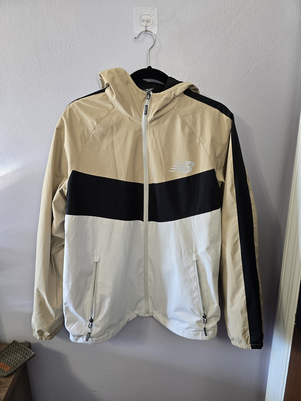 New Balance Colorblock Hooded Windbreaker Jacket - Beige/Black/White